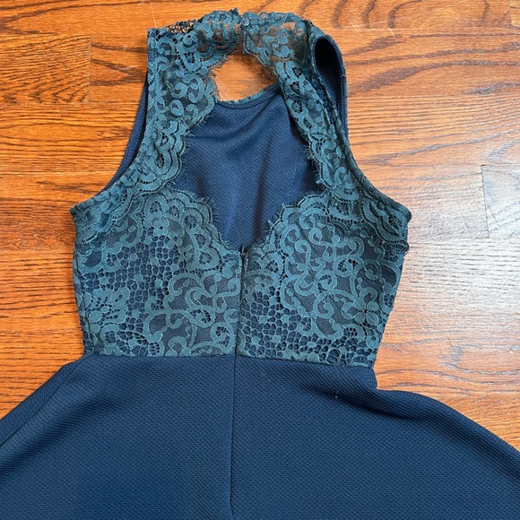 Teal Chic Dress - Picture 3 of 4